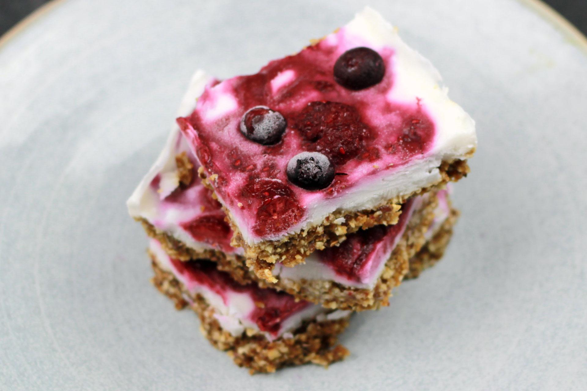 Joghurt Granola Frühstücks Bars (HCLF & vegan)